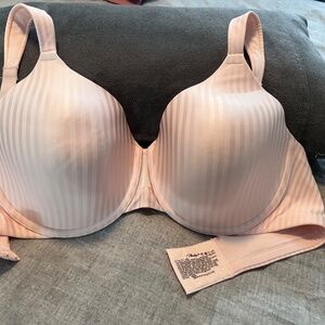 Playtex Secrets Wire-Free Bra - 38D - Pink Stripes